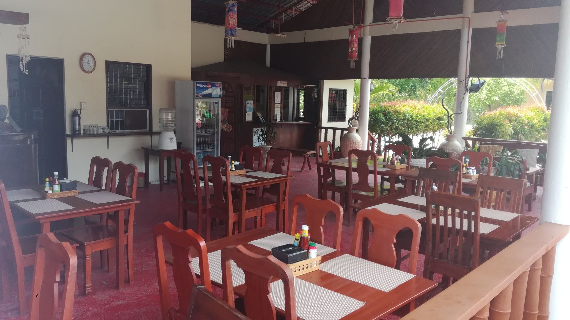 Bonita Oasis Beach Resort Moalboal Exterior photo